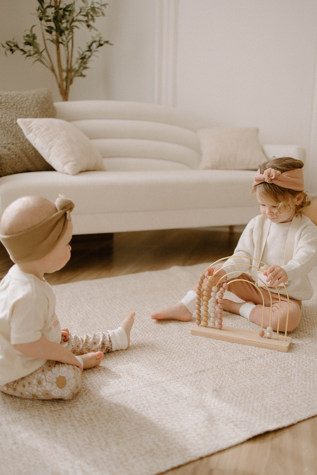 Babe Knotted Headband | Cocoa Waffle
