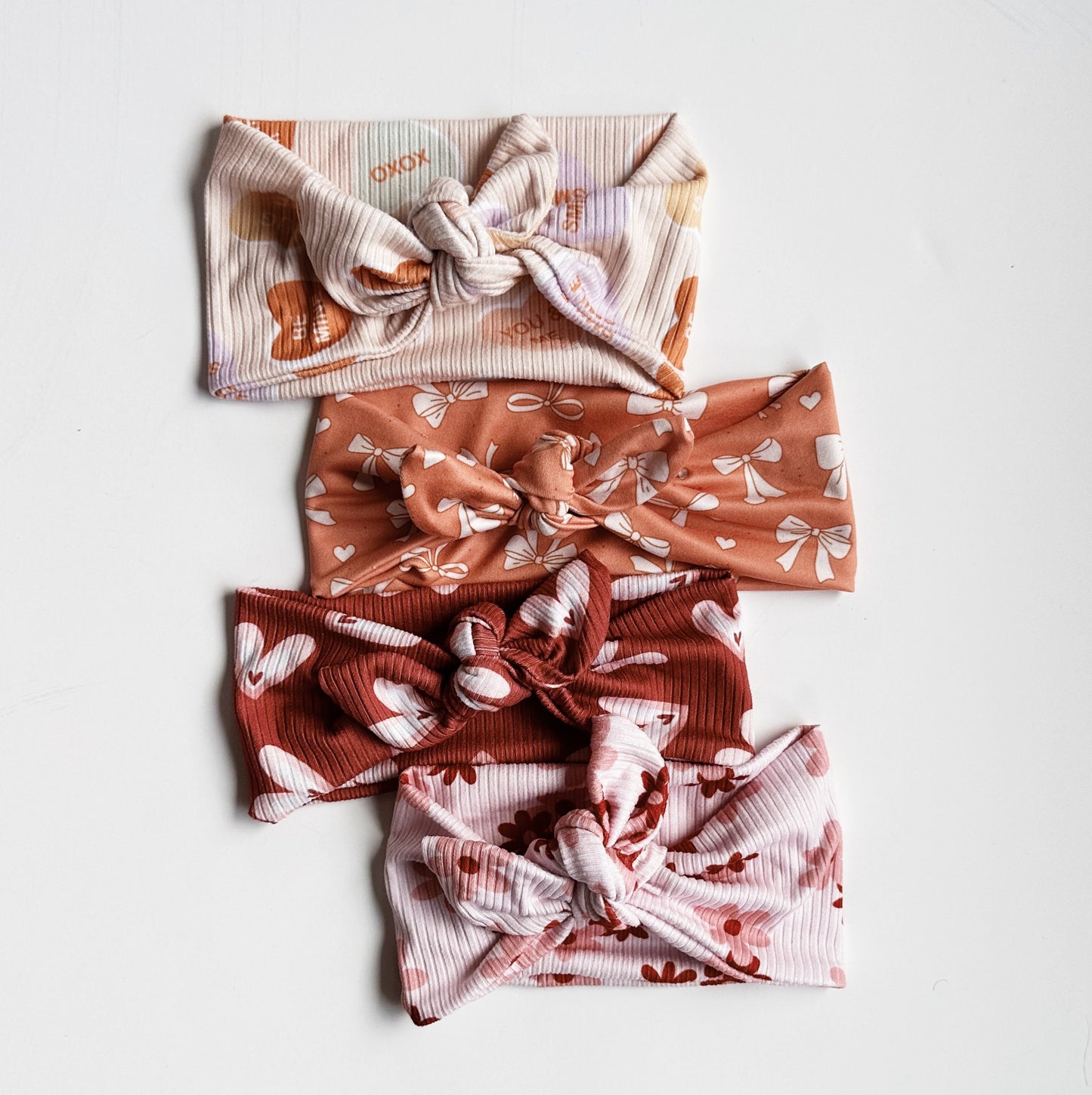 Babe Knotted Headband | Convo Hearts Ribbed