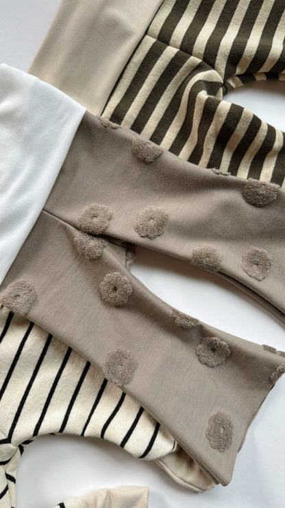 Handmade Leggings | Stripe on Cream