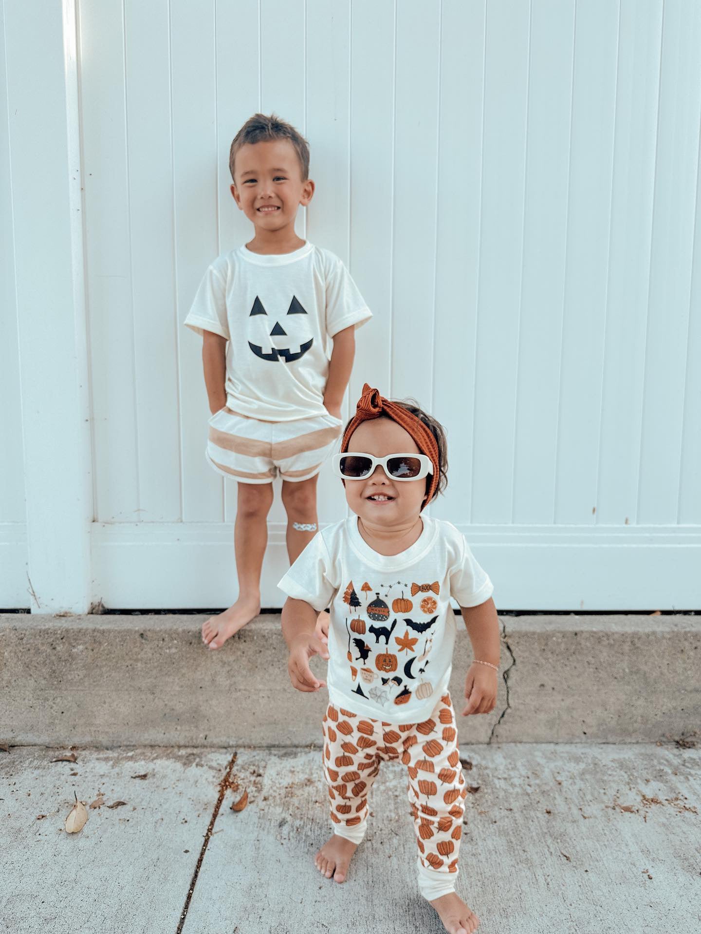 BABE TEE | Jackolantern on Ivory