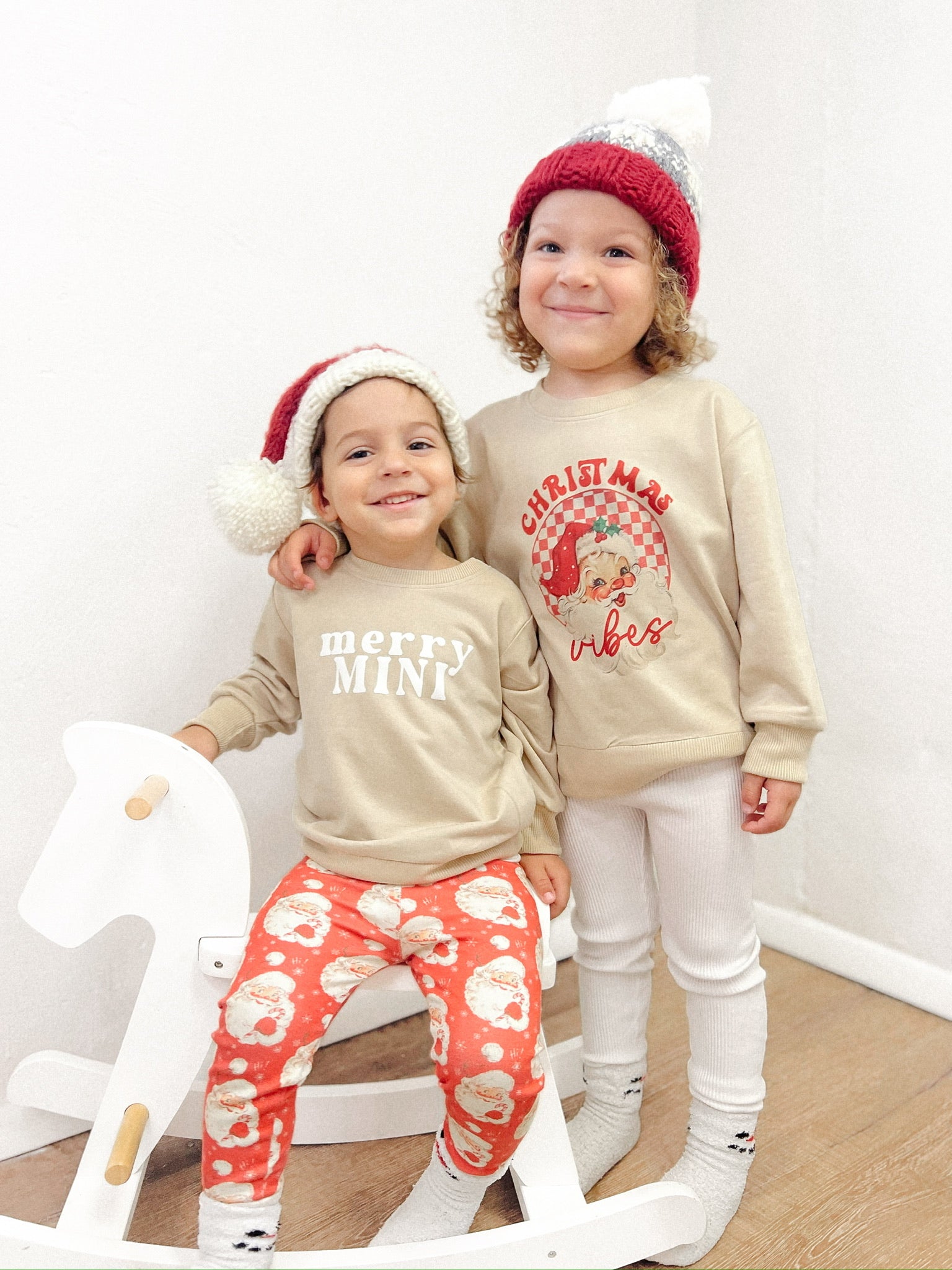 Signature Leggings | Vintage Santa