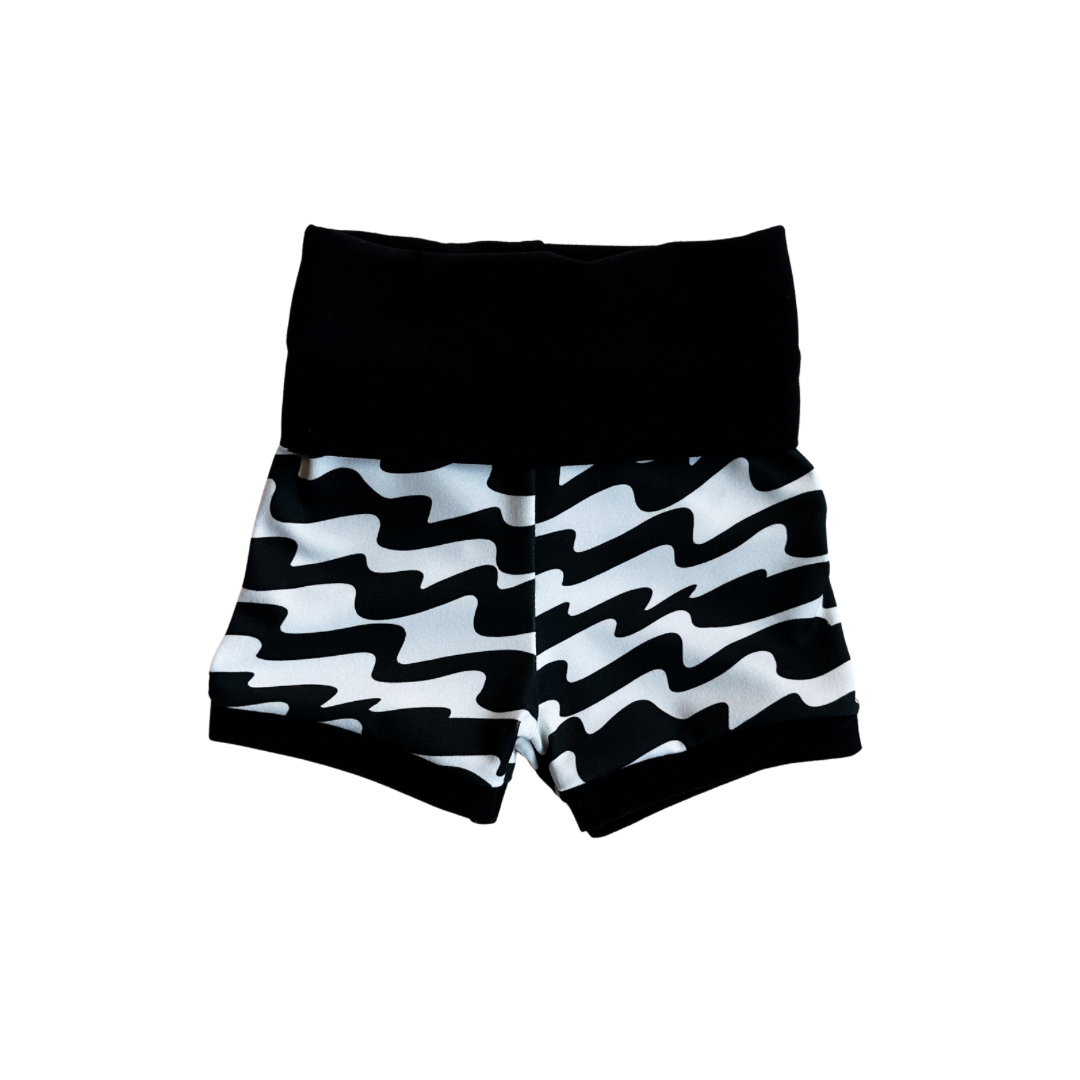 Original Shortie - Waves