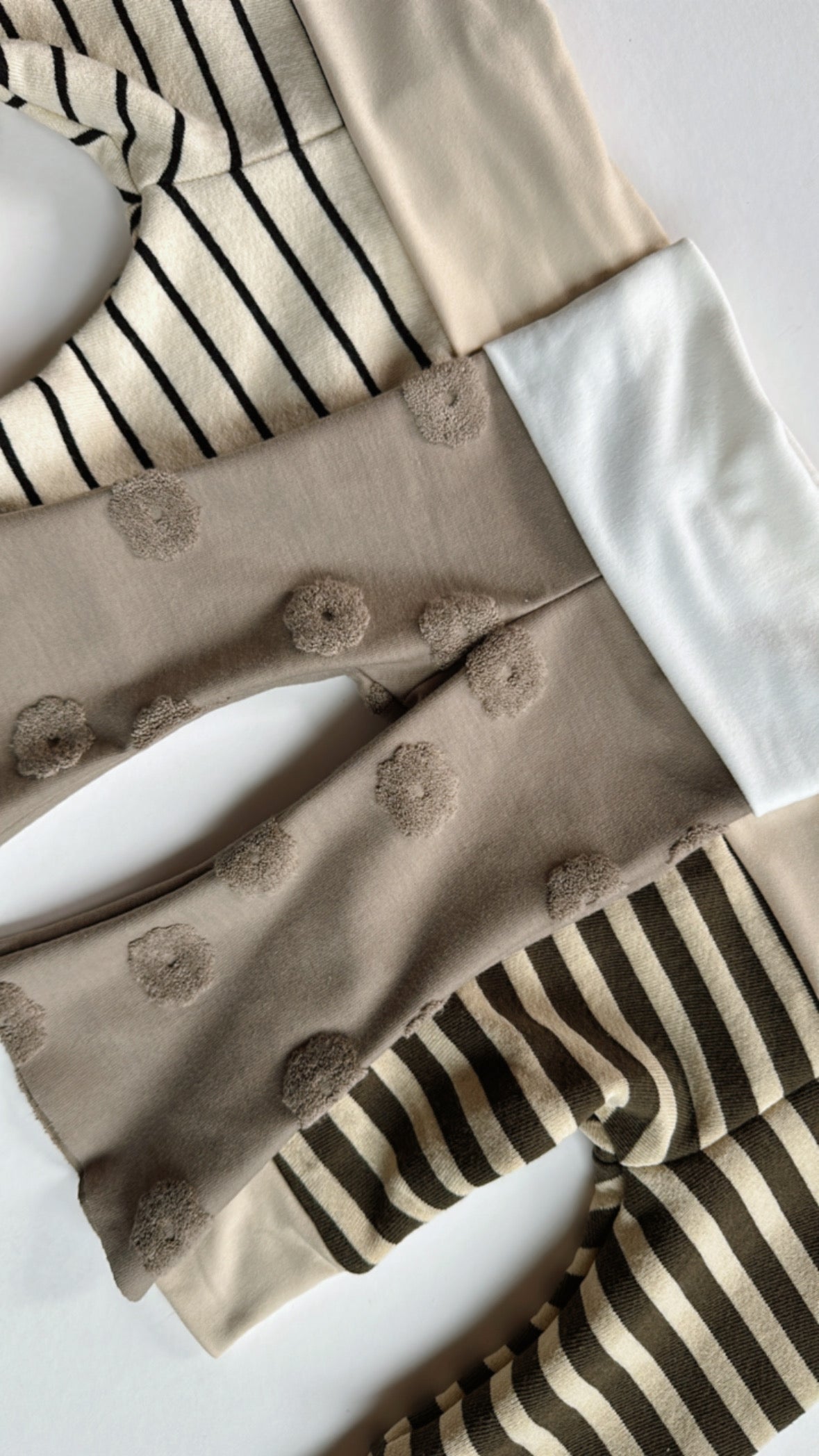 Handmade Leggings | Brown Stripe on Cream