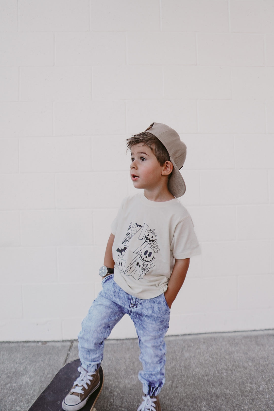 BABE TEE | Spooky Theme on Ivory